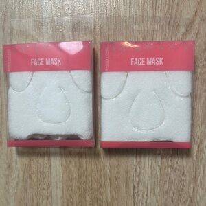 Sassy & Chic-White Face Mask Set